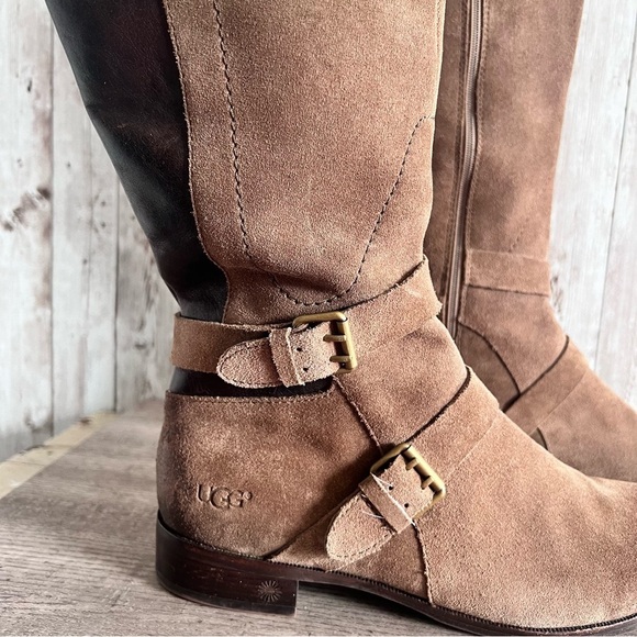UGG Women’s Cydnee Leather and Suede Tall Boots Size 8 - Picture 3 of 11